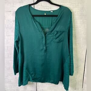 Anthropologie Knitted & Knotted top aqua knit satin crocheted Lace back Layered